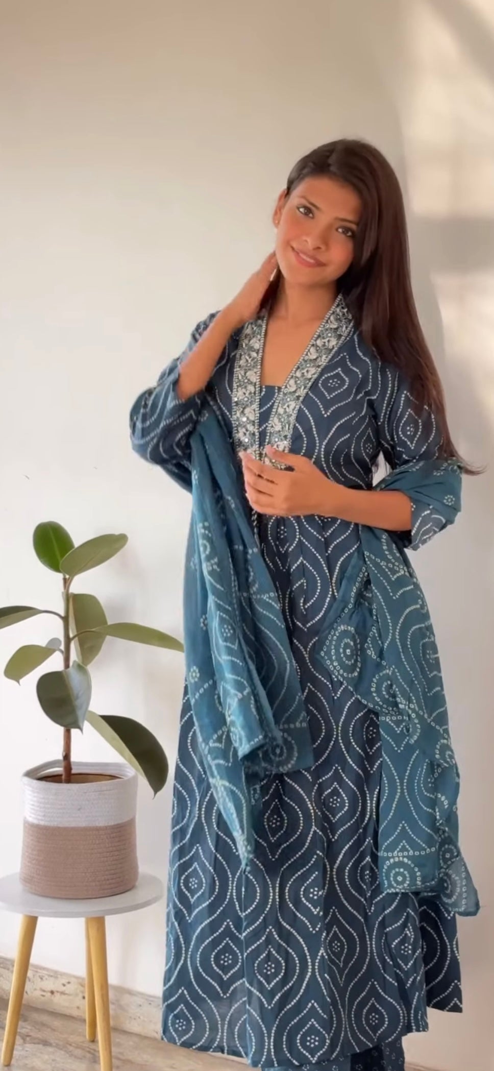 Indigo Bandhani Sanganeri Handblock Printed Cotton Kurta Set