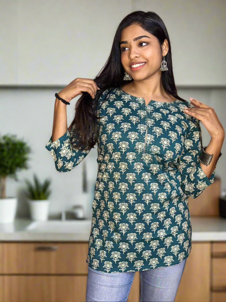 🌿 Teal Green Buti Printed Short Kurti