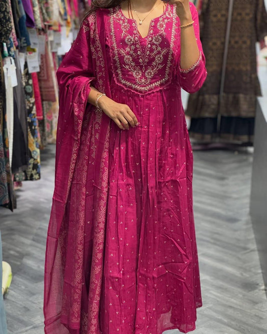 Gulabi Phool Hand-Embroidered Anarkali Set 🌸