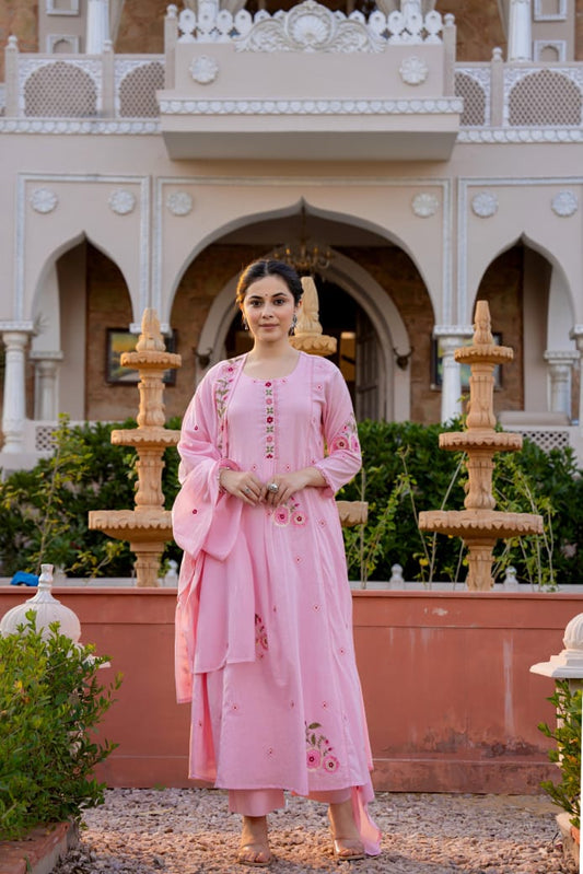 Gulabi Nazakat 💝 – Pink Hand Embroidered Cotton Kurta Set 🌸