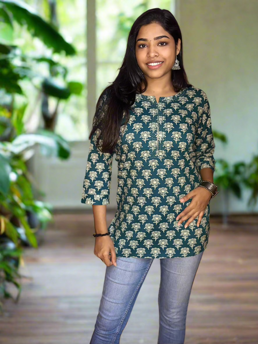 🌿 Teal Green Buti Printed Short Kurti