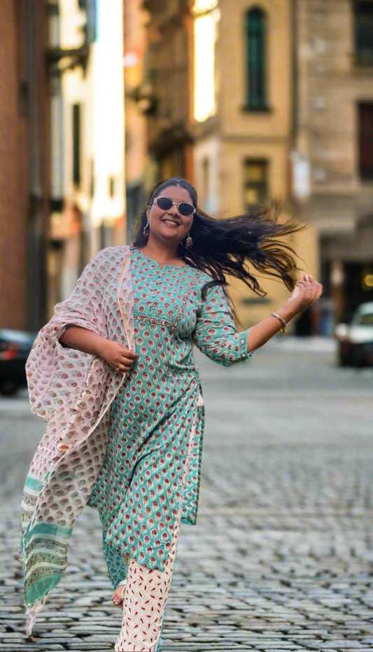 💚 Aqua Buti Print Cotton Blend Suit Set with Kota Doria Dupatta